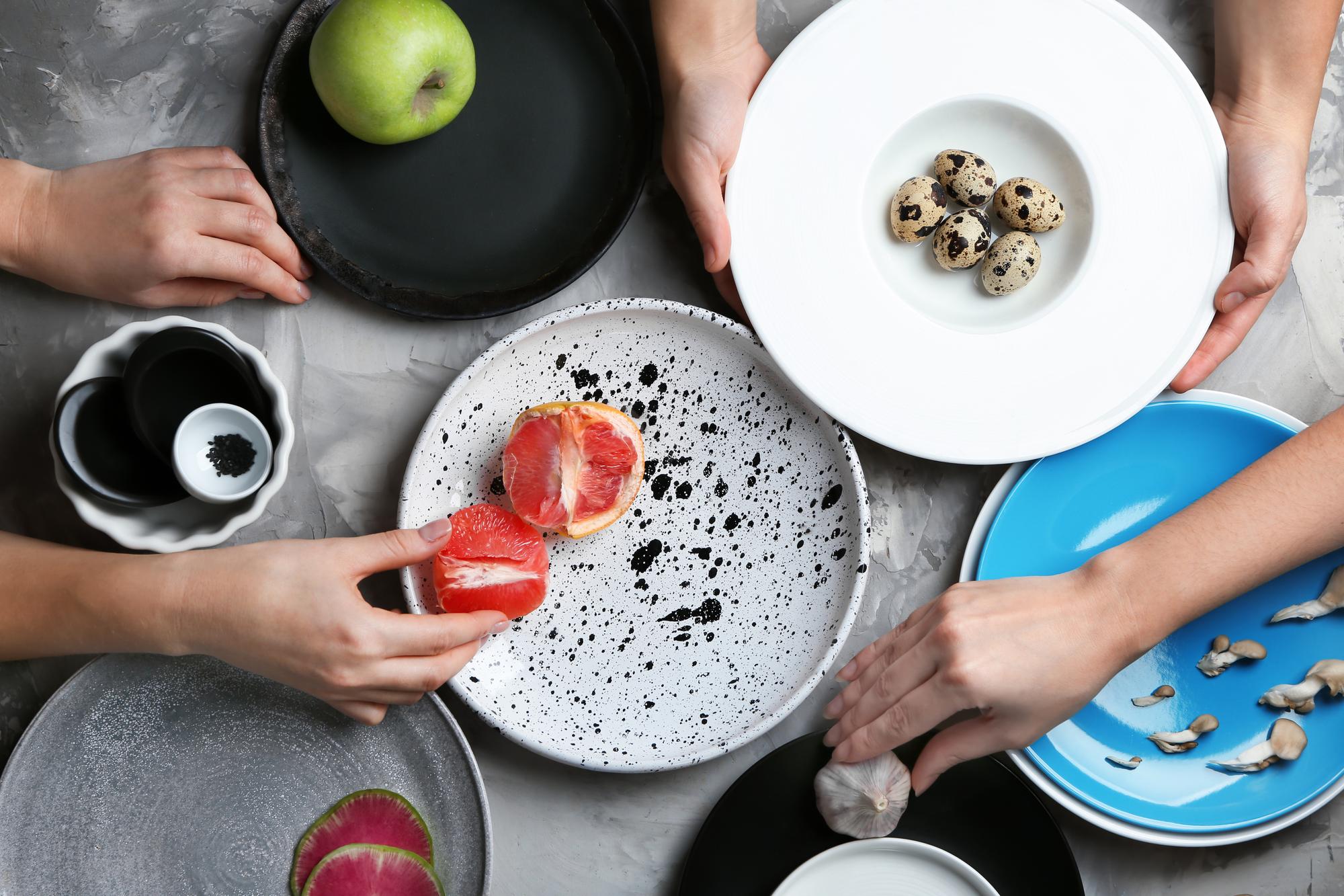 Workshop group plating dishes